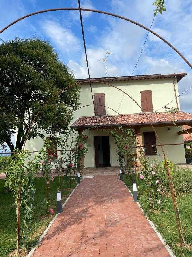 Affittacamere San Mamante Santa Lucia delle Spianate Luaran gambar